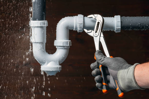 Professional Leak Detection technician working in Perry, GA